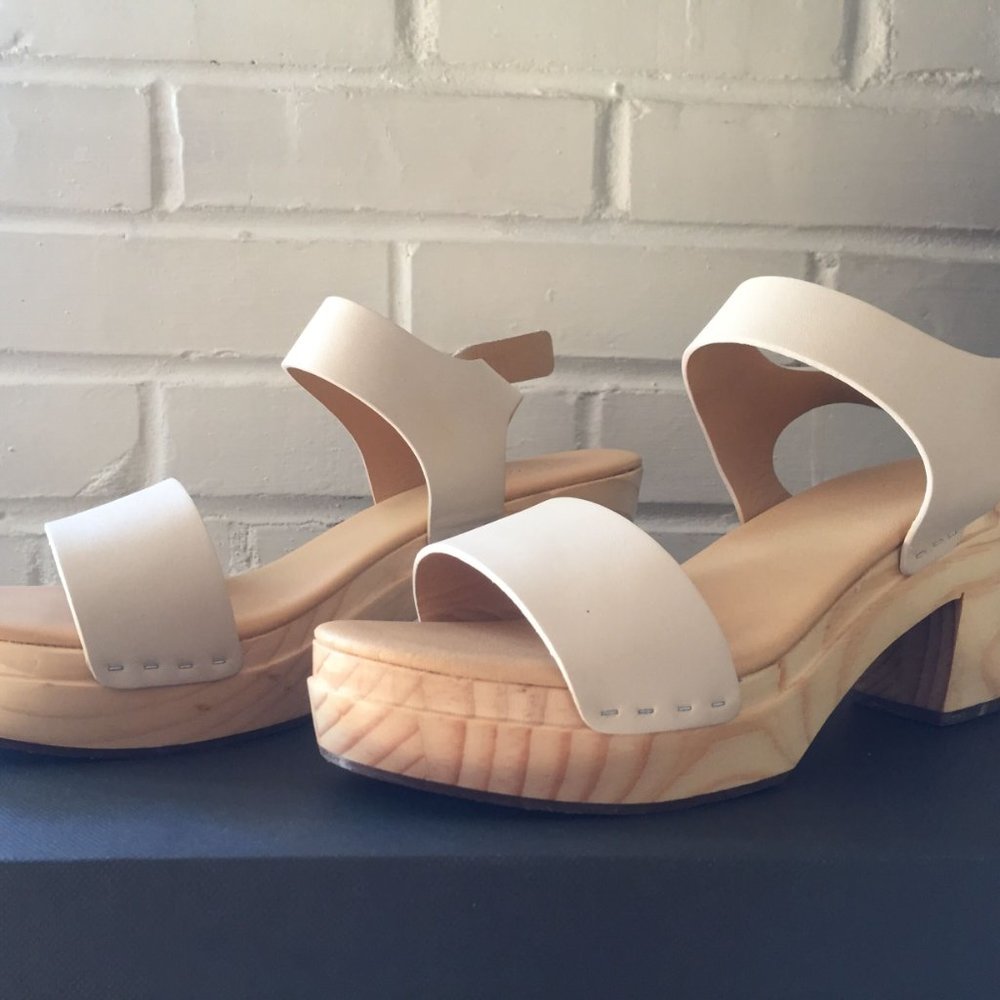 NWT Nisolo All-Day Open-Toe Clog in Bone, size 9